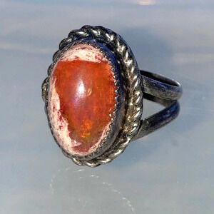 Fire Opal 925 Sterling Silver Ring size 5.5